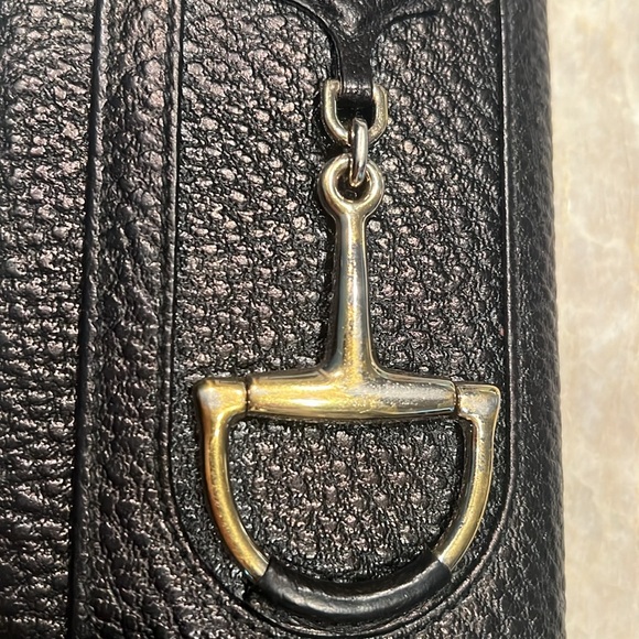 Gucci large horse-bit black pebble leather wallet. - Picture 9 of 10